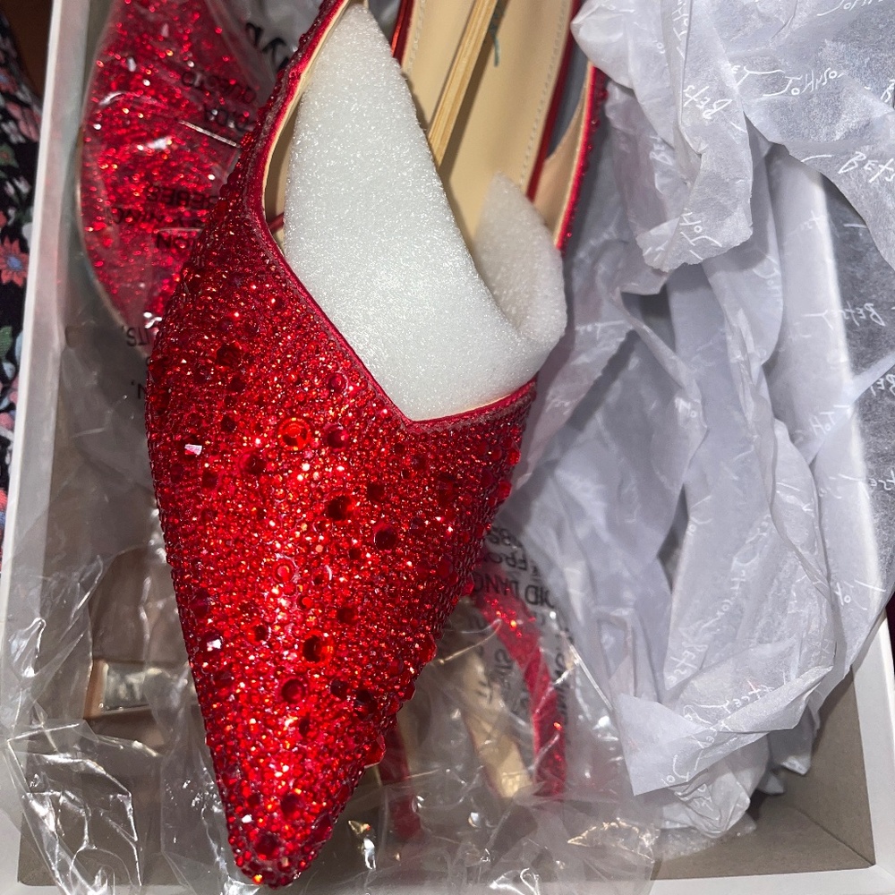 Betsey Johnson Clark Slingback Heels